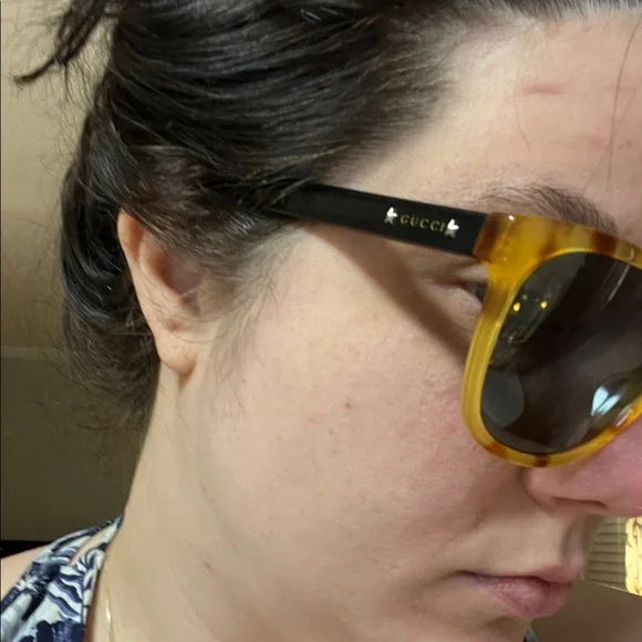 Gucci Tortoise Shell Sunglasses with Black Lenses - Picture 5 of 9